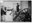 Badende und Badekarren an der belgischen Nordseeküste in Ostende, schwarz-weiß Photographie, 1913, unbekannter Photograph; Bildquelle: Library of Congress, George Grantham Bain Collection, DIGITAL ID: (digital file from original neg.) ggbain 13180 http://hdl.loc.gov/loc.pnp/ggbain.13180.